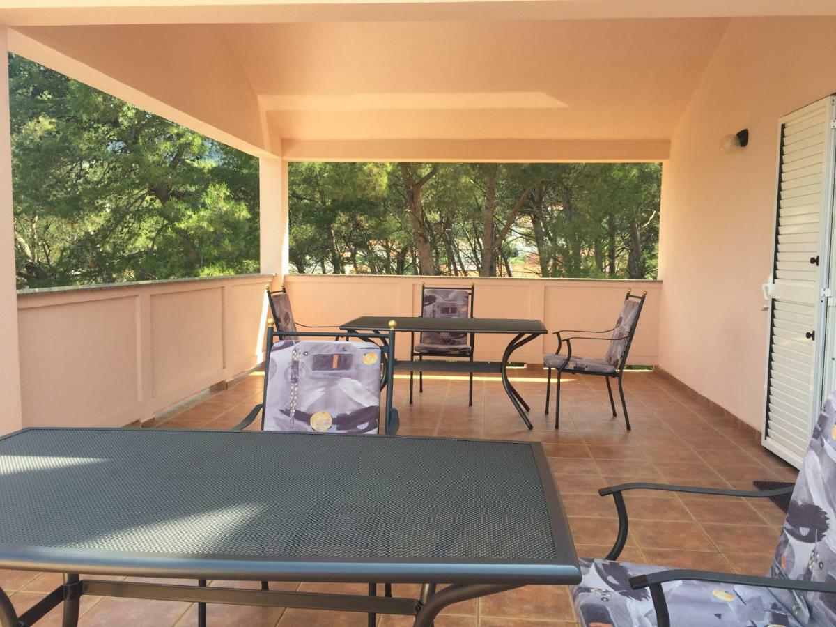 Apartment And Rooms Milak Ραμπ Εξωτερικό φωτογραφία